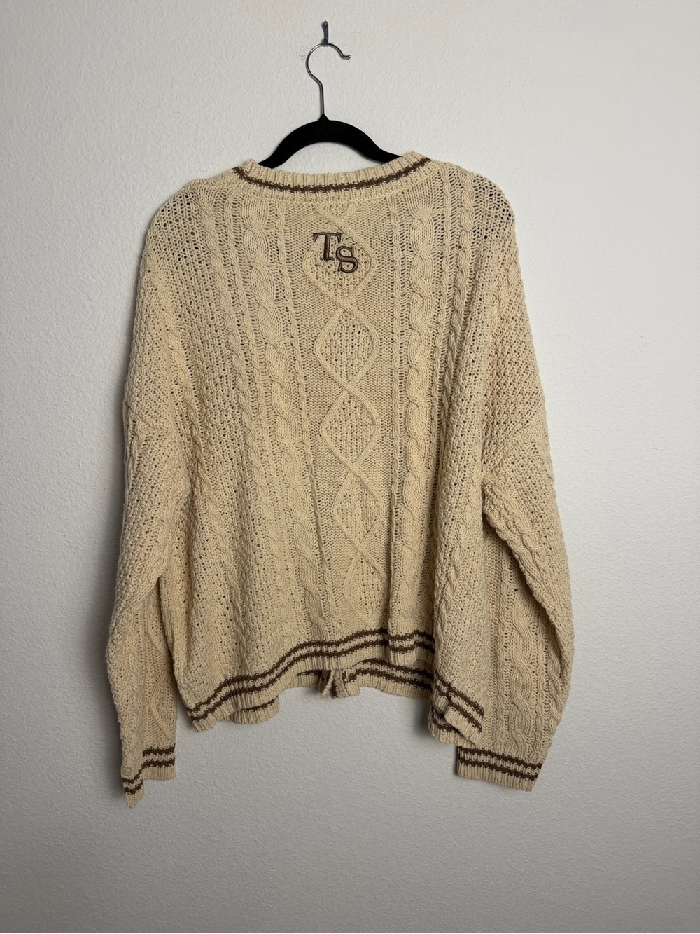 Taylor swift TayCoolla cardigan sweater tan Medium/ Large NEW WITH TAG - Picture 8 of 8